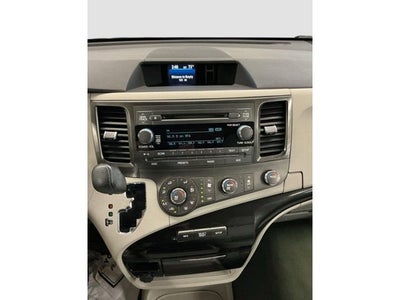 2011 Toyota Sienna LE 7-Passenger