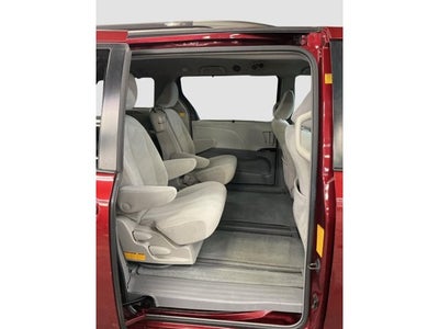 2011 Toyota Sienna LE 7-Passenger