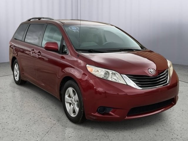 2011 Toyota Sienna LE 7-Passenger