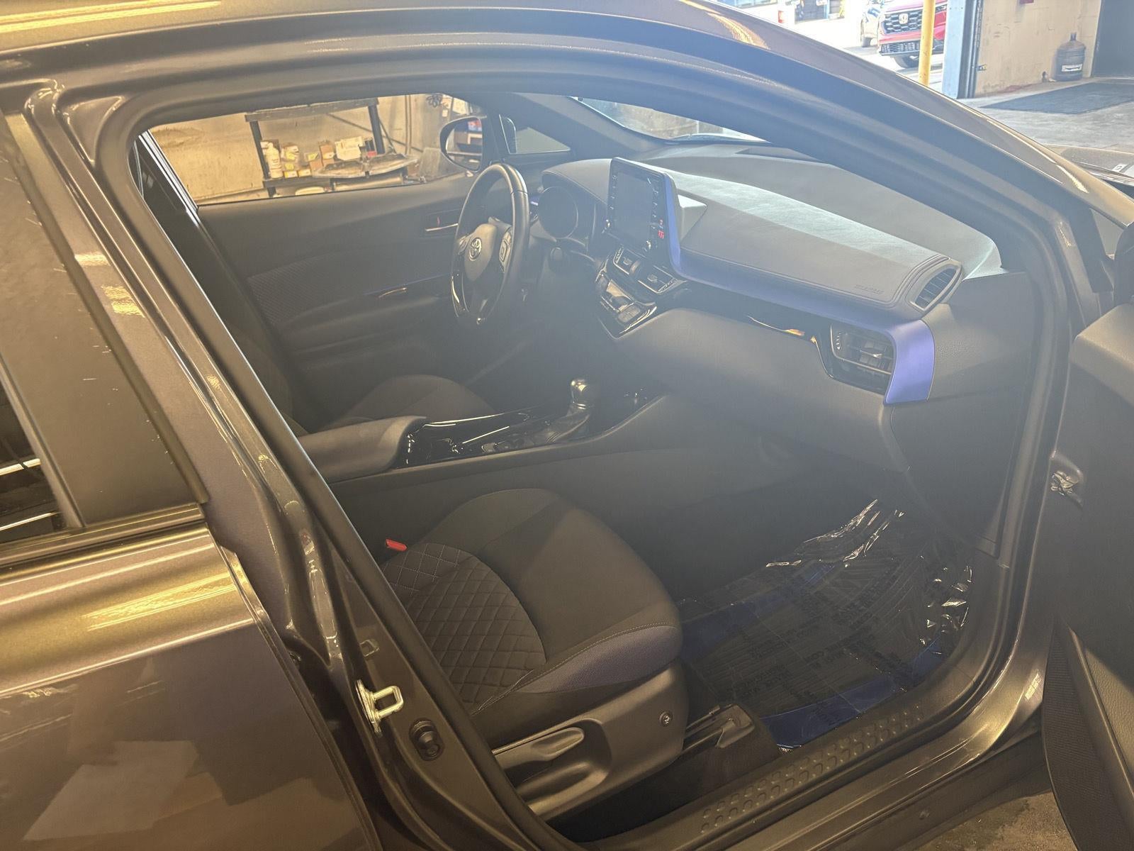 2021 Toyota C-Hr XLE