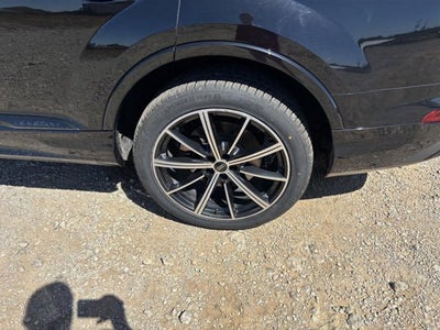2022 Audi Q7 Premium Plus