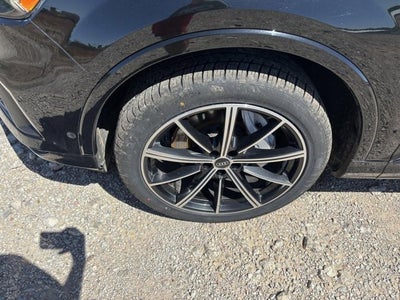 2022 Audi Q7 Premium Plus