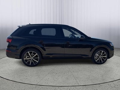 2022 Audi Q7 Premium Plus