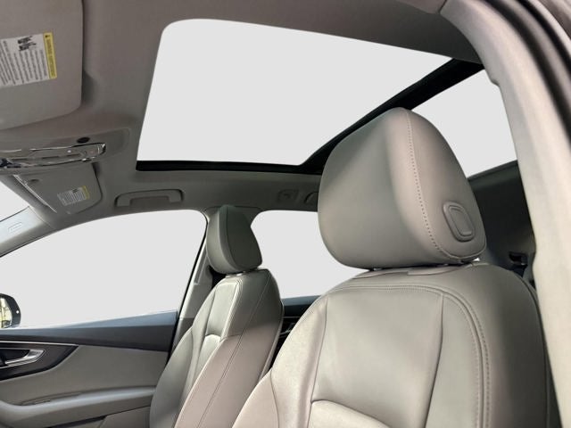 2022 Audi Q7 Premium Plus