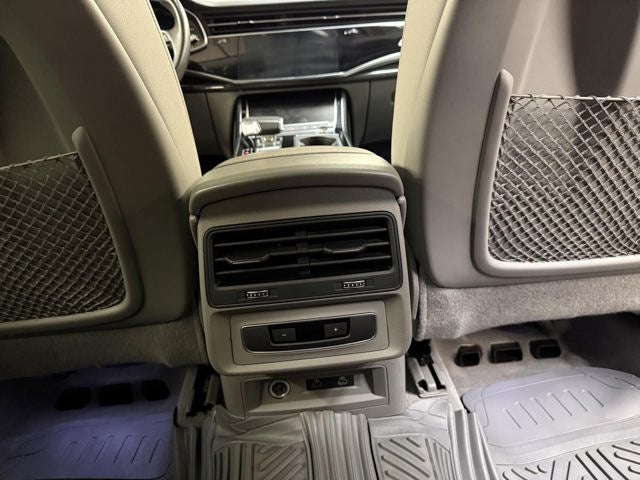 2022 Audi Q7 Premium Plus