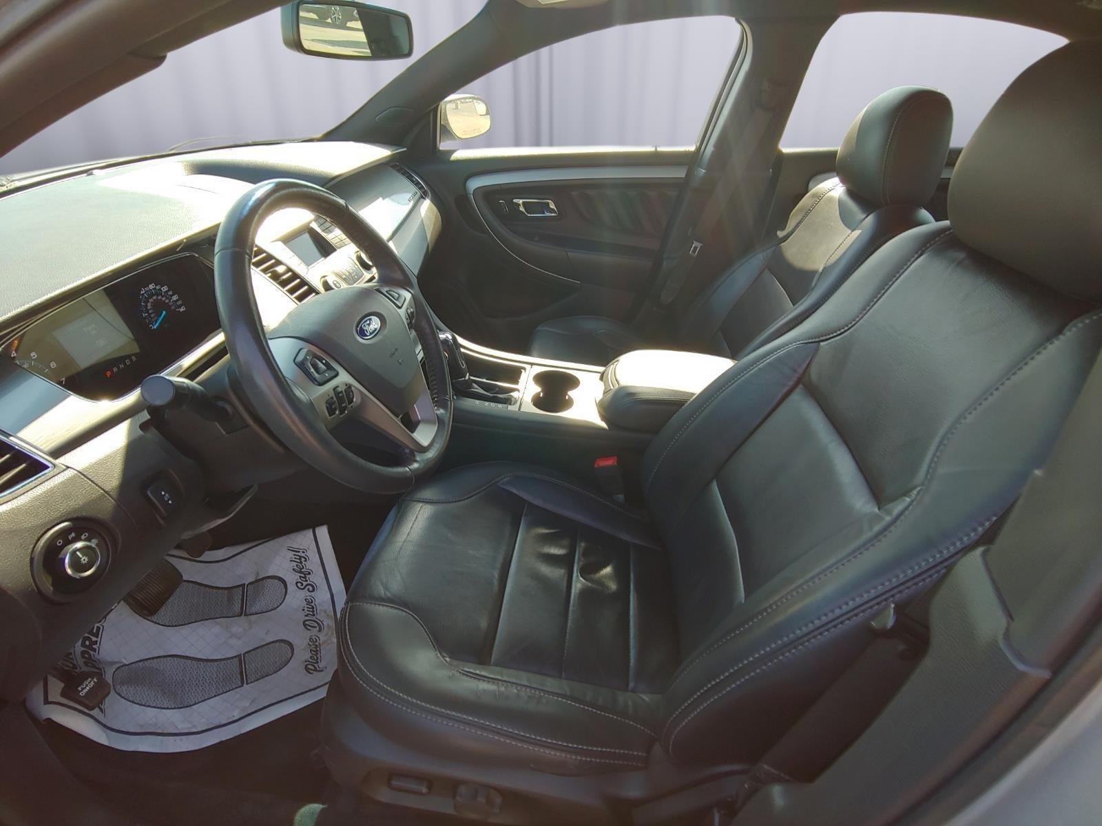 2018 Ford Taurus SEL