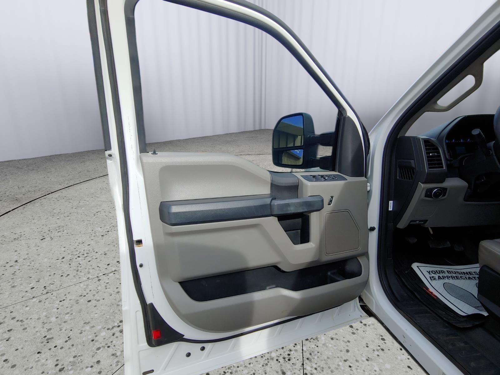 2017 Ford Super Duty F-250 SRW XLT