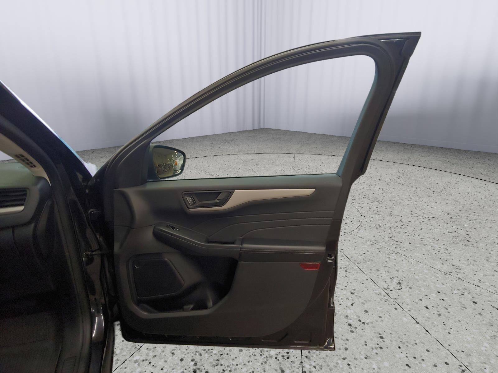 2022 Ford Escape SE Plug-In Hybrid