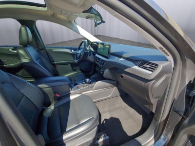 2025 Ford Escape Platinum