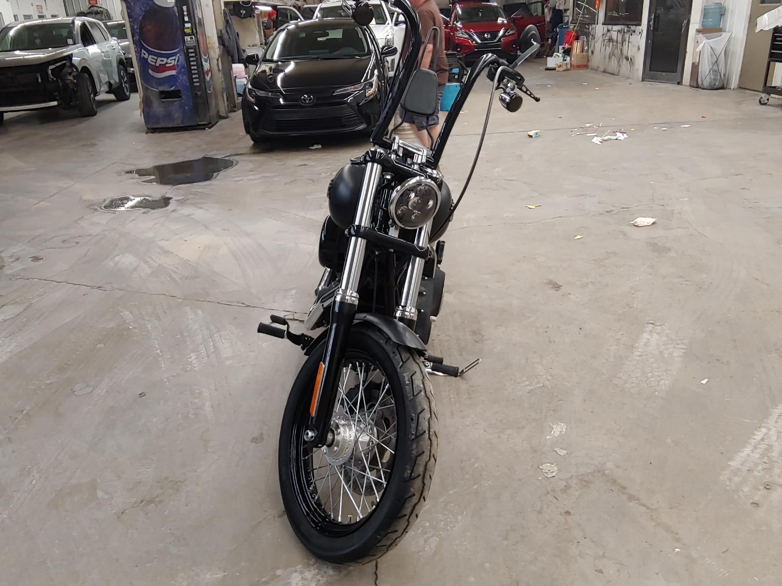 2015 HARLEY-DAVIDSON STREET Base