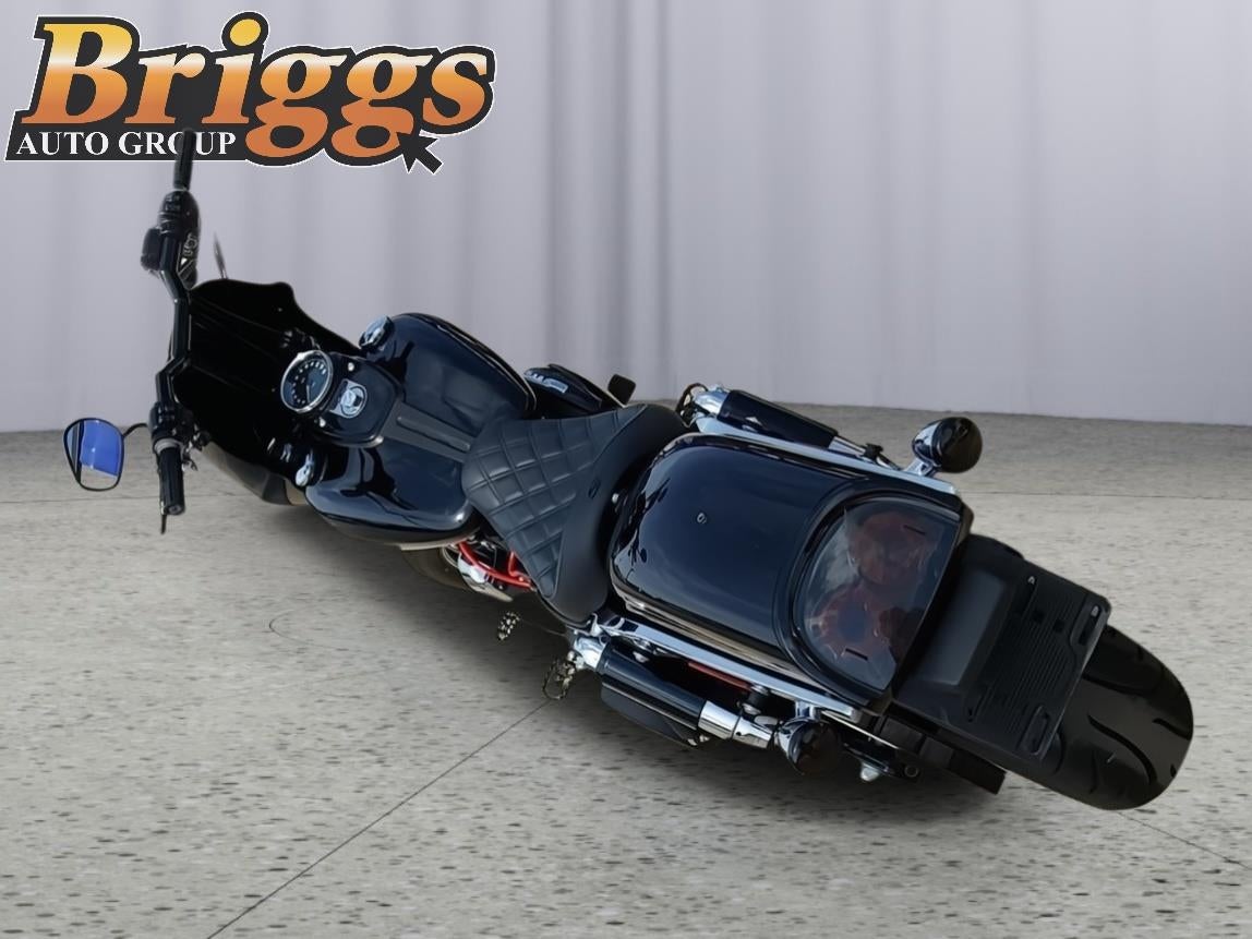 2015 HARLEY-DAVIDSON FAT BOB Base