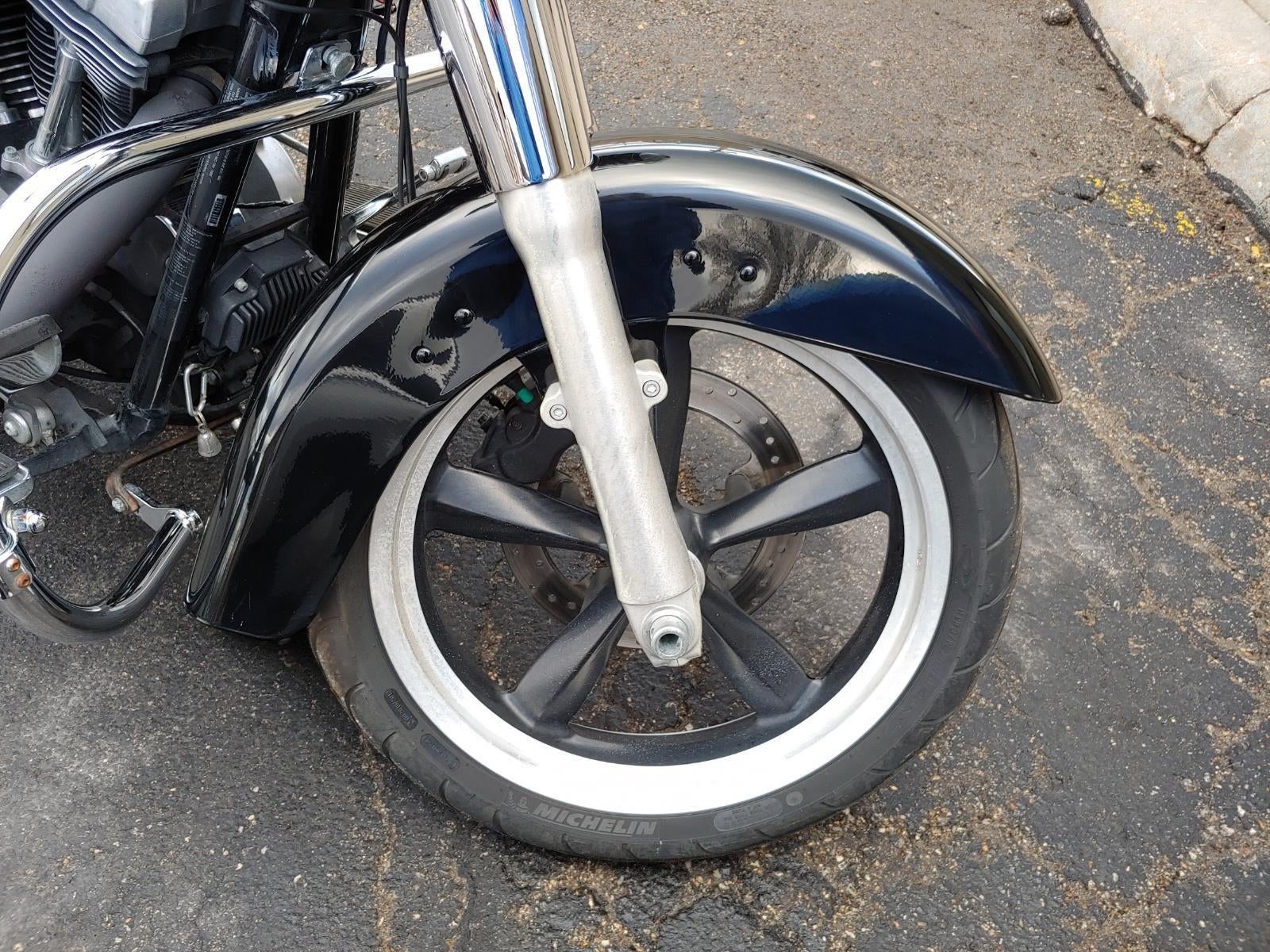 2012 HARLEY-DAVIDSON FLD-103 DYNA SWITCHBACK Base