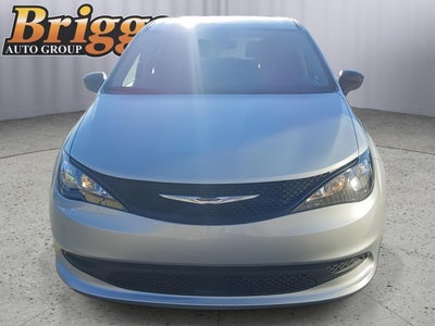 2024 Chrysler Voyager LX