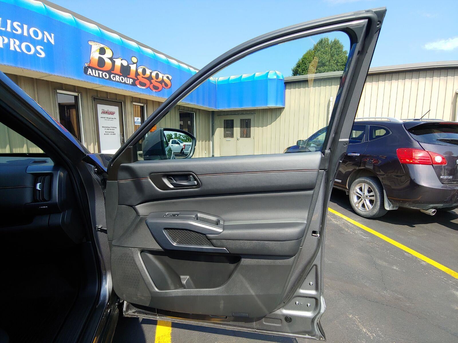 2024 Nissan Pathfinder Rock Creek
