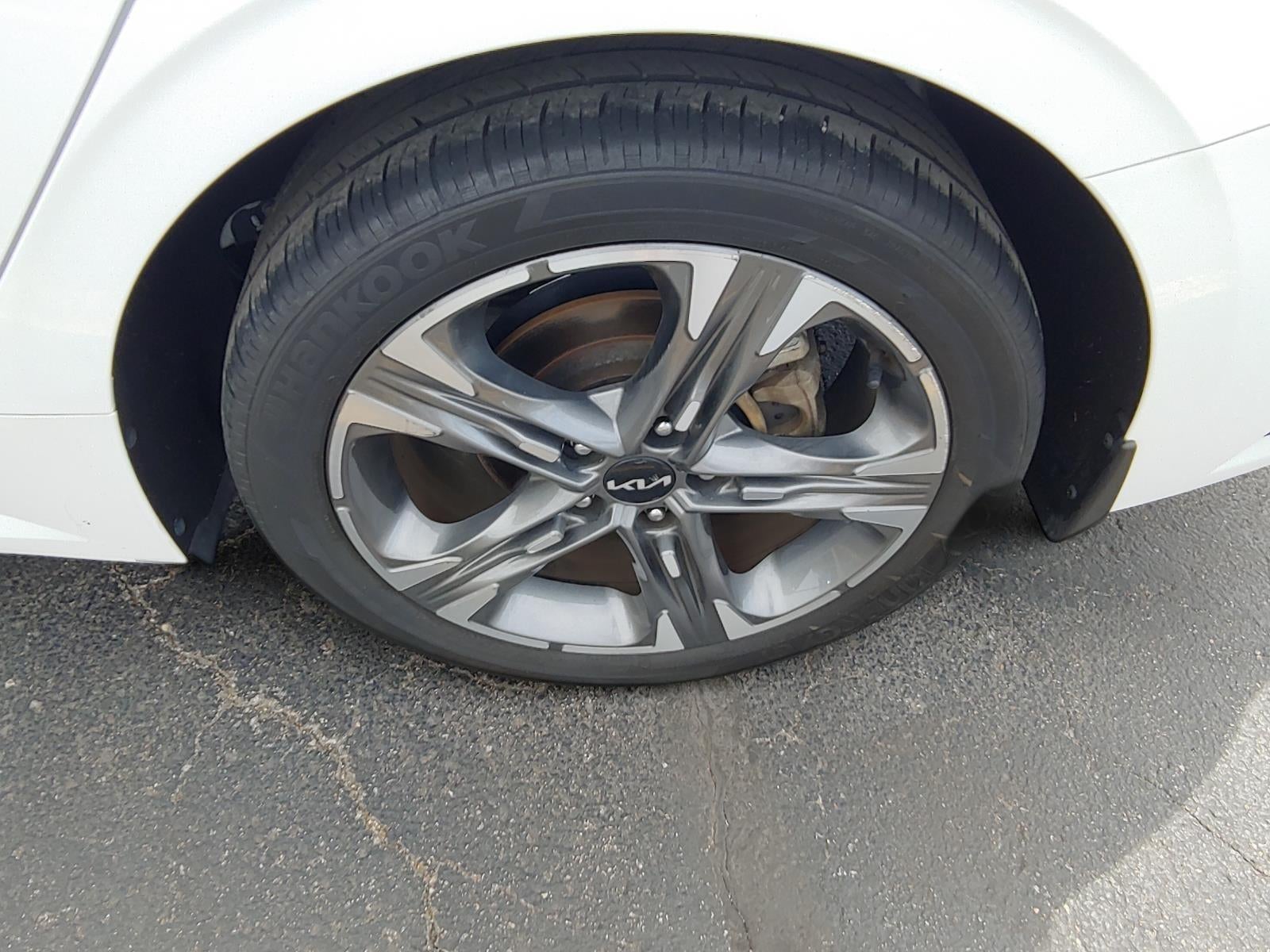 2023 Kia K5 EX
