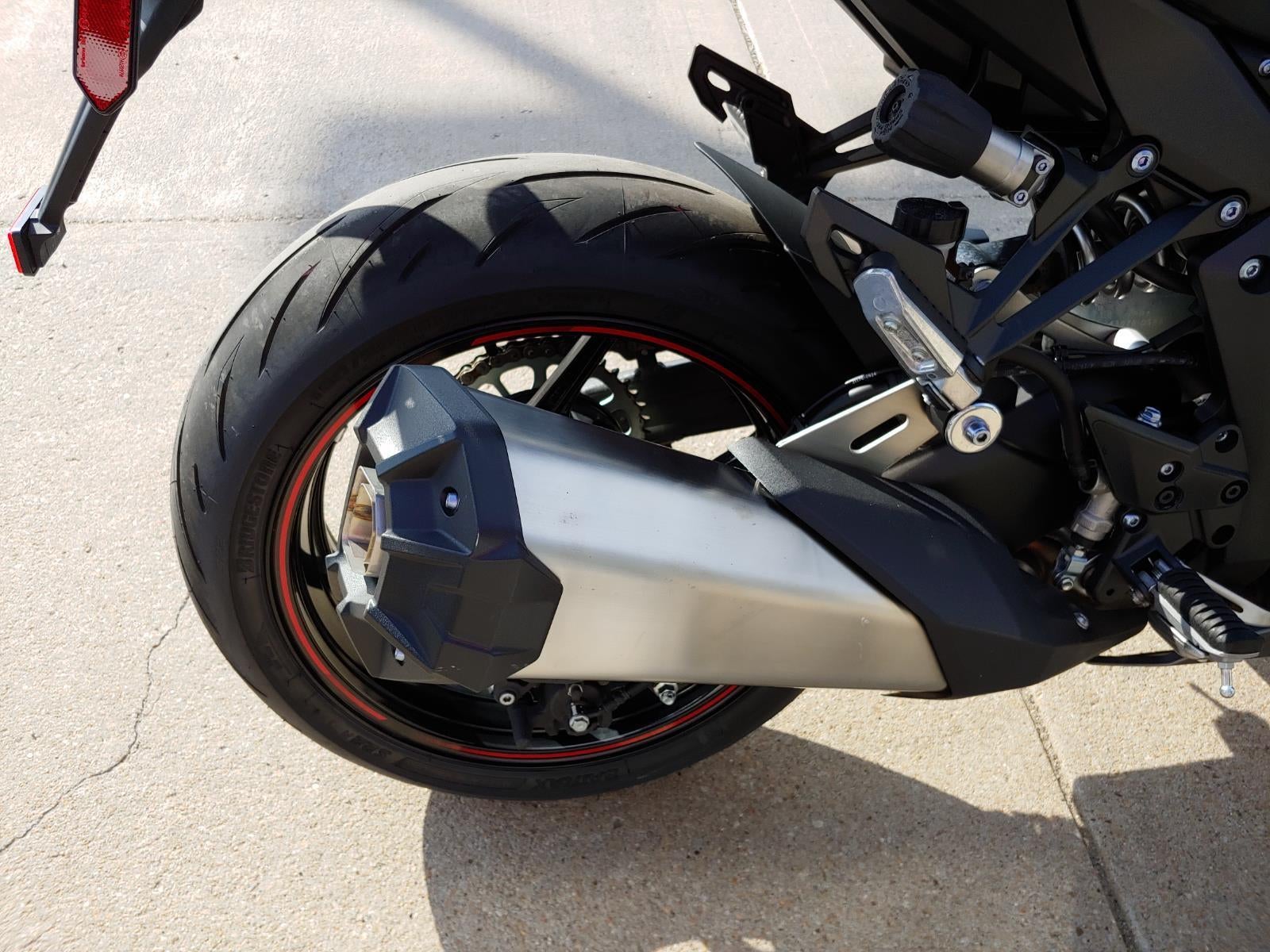 2024 KAWASAKI NINJA 1000SX Base