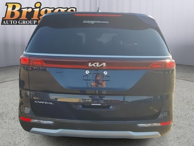 2024 Kia Carnival LX
