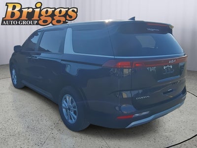 2024 Kia Carnival LX