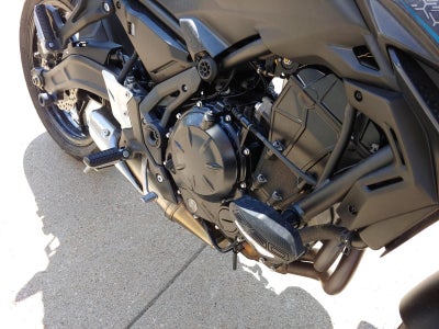 2021 KAWASAKI ER650LMFNL Base