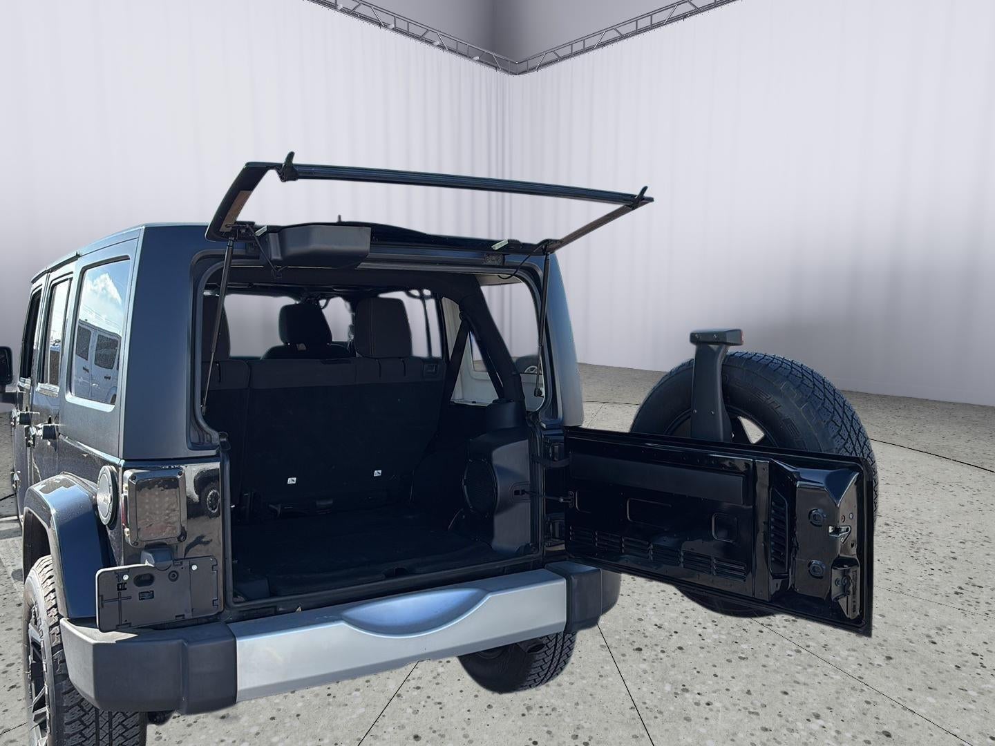 2013 Jeep Wrangler Unlimited Sahara