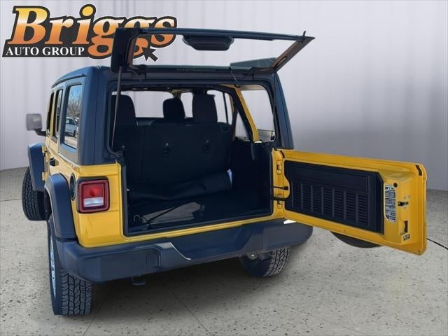 2021 Jeep WRANGLER UNLIMITED Base