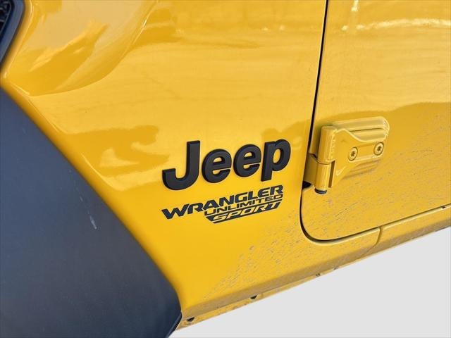 2021 Jeep WRANGLER UNLIMITED Base