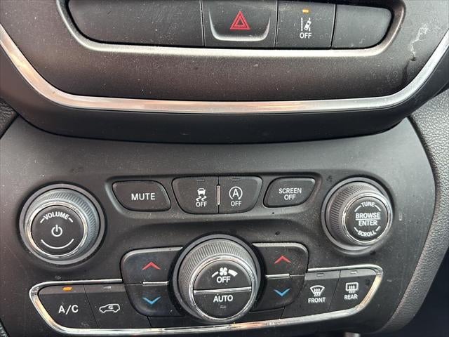 2022 Jeep Cherokee Trailhawk