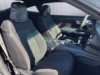 2015 Ford Mustang V6