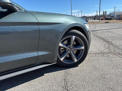 2015 Ford MUSTANG Base