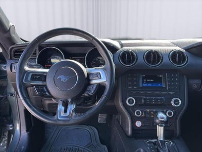 2015 Ford MUSTANG Base
