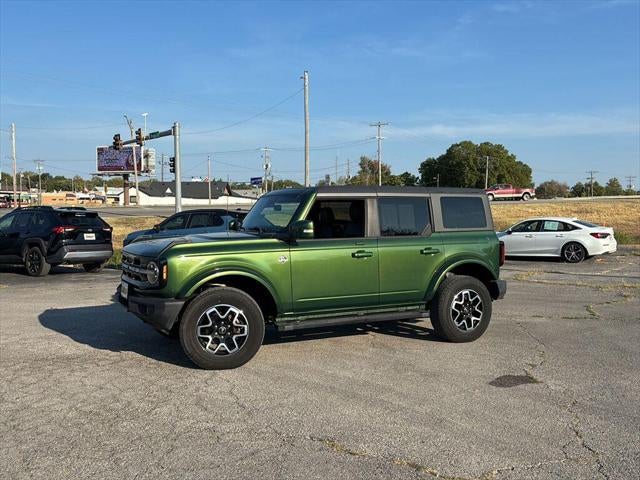 2023 Ford BRONCO Base