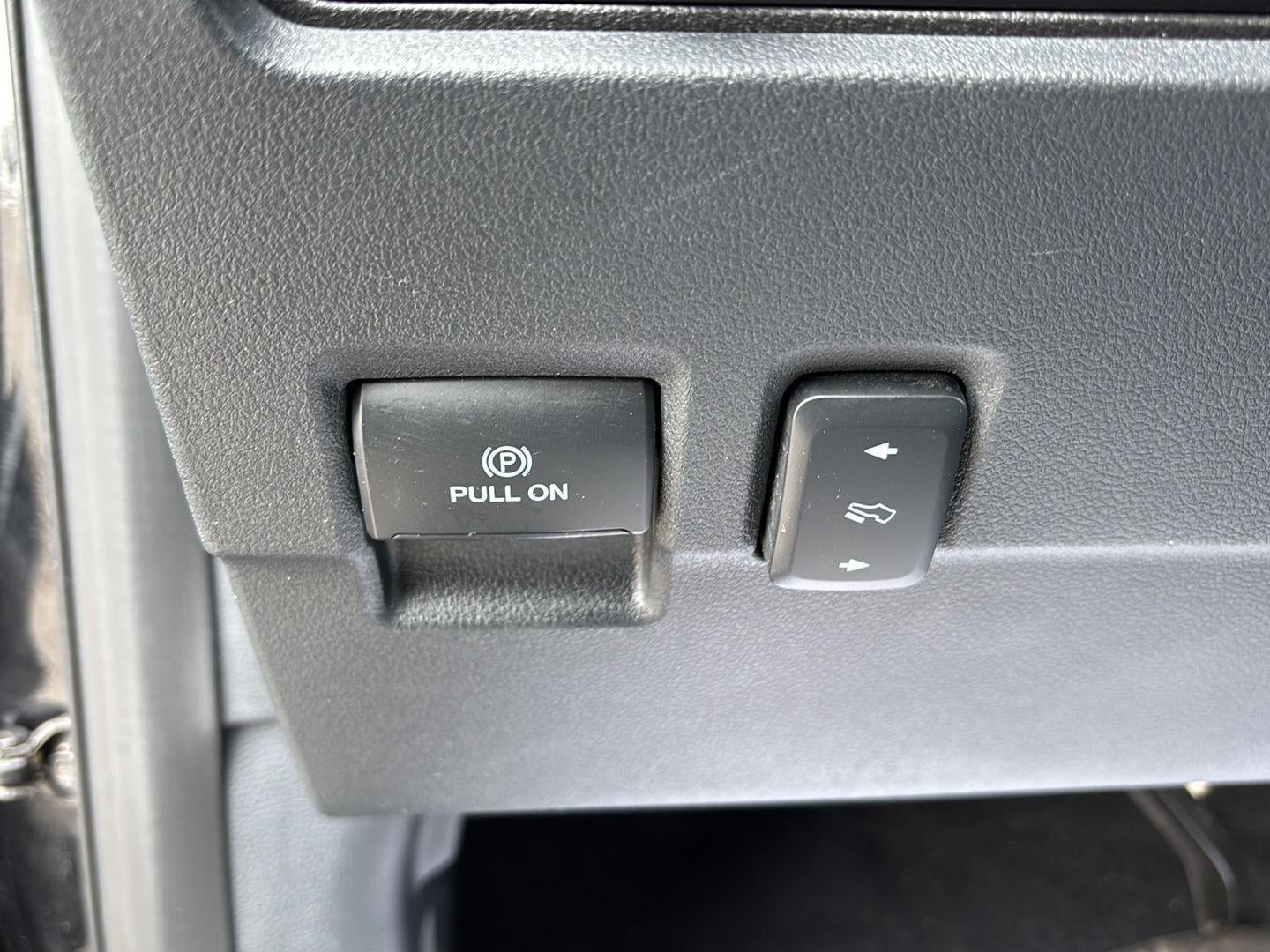 2023 Ford Super Duty F-250 SRW LARIAT