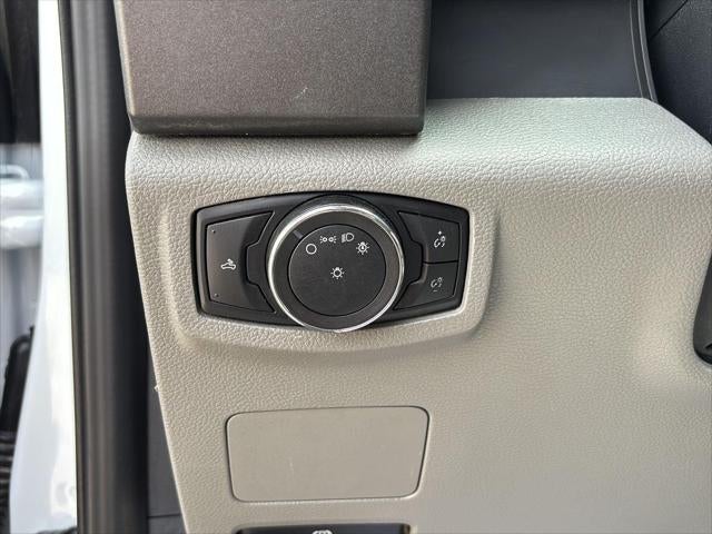 2022 Ford Super Duty F-350 SRW XL