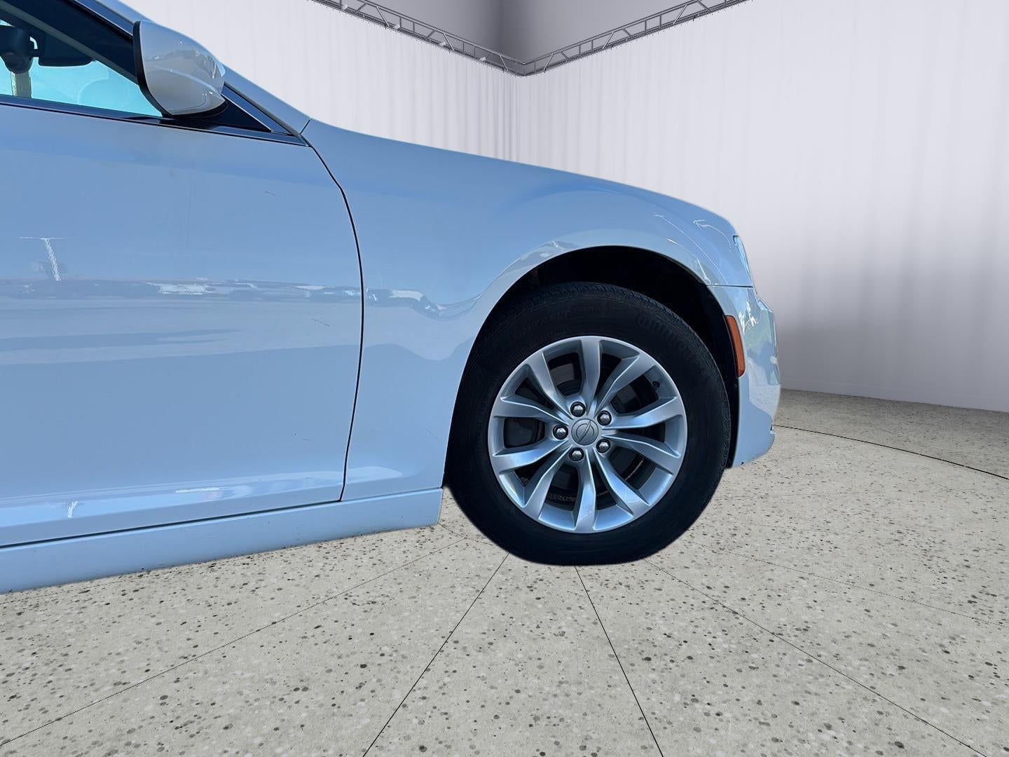 2015 Chrysler 300 Limited