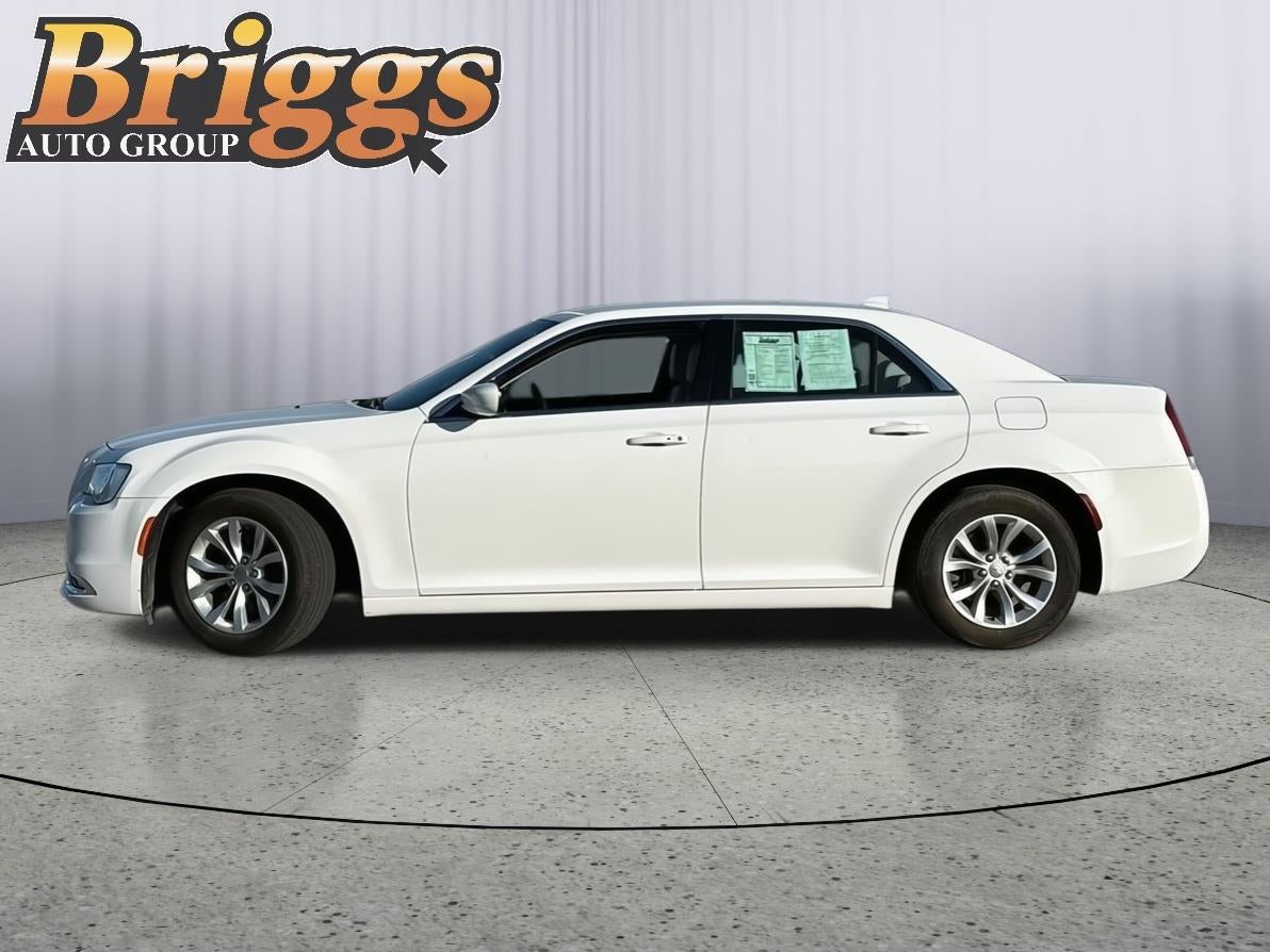2015 Chrysler 300 Limited
