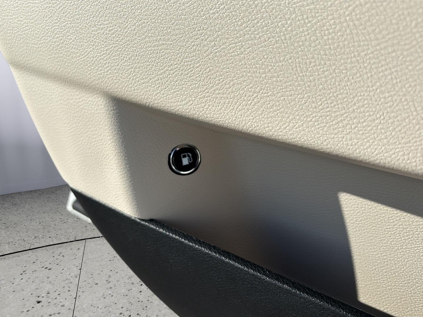 2015 Chrysler 300 Limited