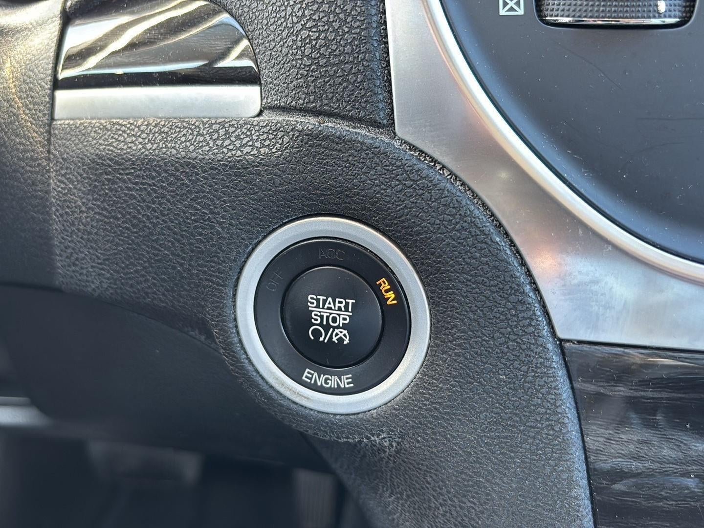 2015 Chrysler 300 Limited