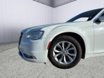 2015 Chrysler 300 Limited