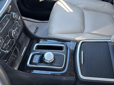2015 Chrysler 300 Limited