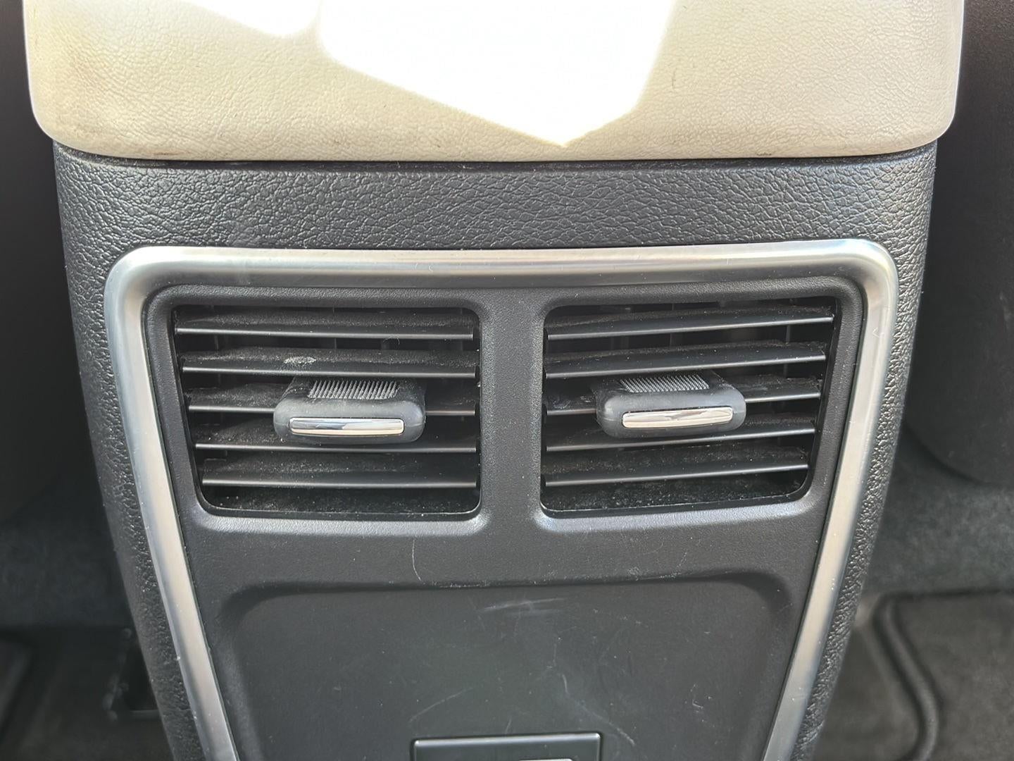 2015 Chrysler 300 Limited