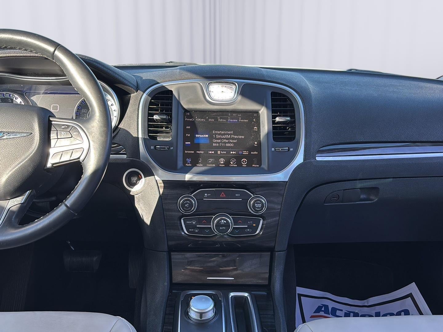 2015 Chrysler 300 Limited