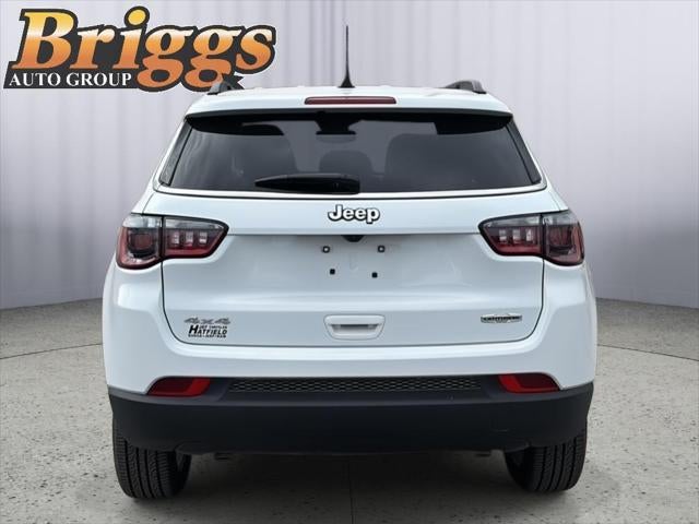 2024 Jeep Compass Latitude Lux
