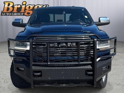2022 RAM 3500 Laramie