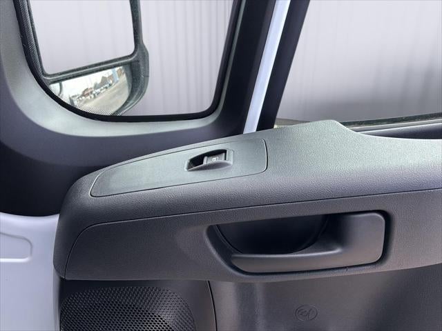 2025 RAM ProMaster Cargo Van SLT