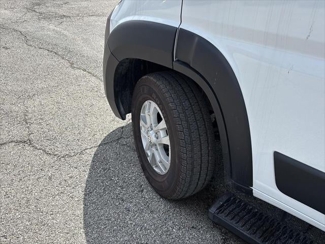 2025 RAM ProMaster Cargo Van SLT
