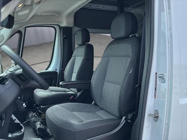 2025 RAM ProMaster Cargo Van SLT