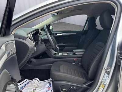 2020 Ford Fusion Hybrid SE