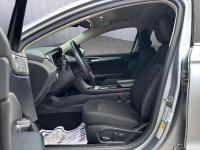 2020 Ford Fusion Hybrid SE