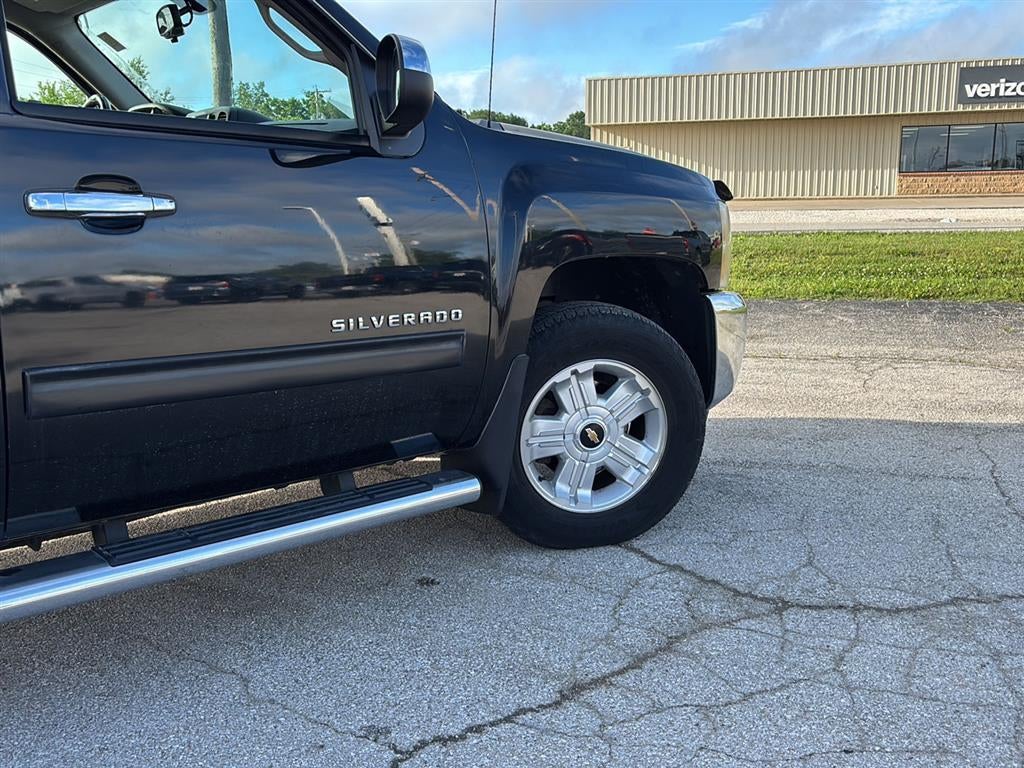 2011 Chevrolet SILVERADO 1500 LT