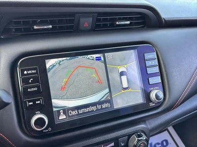 2022 Nissan Kicks SR